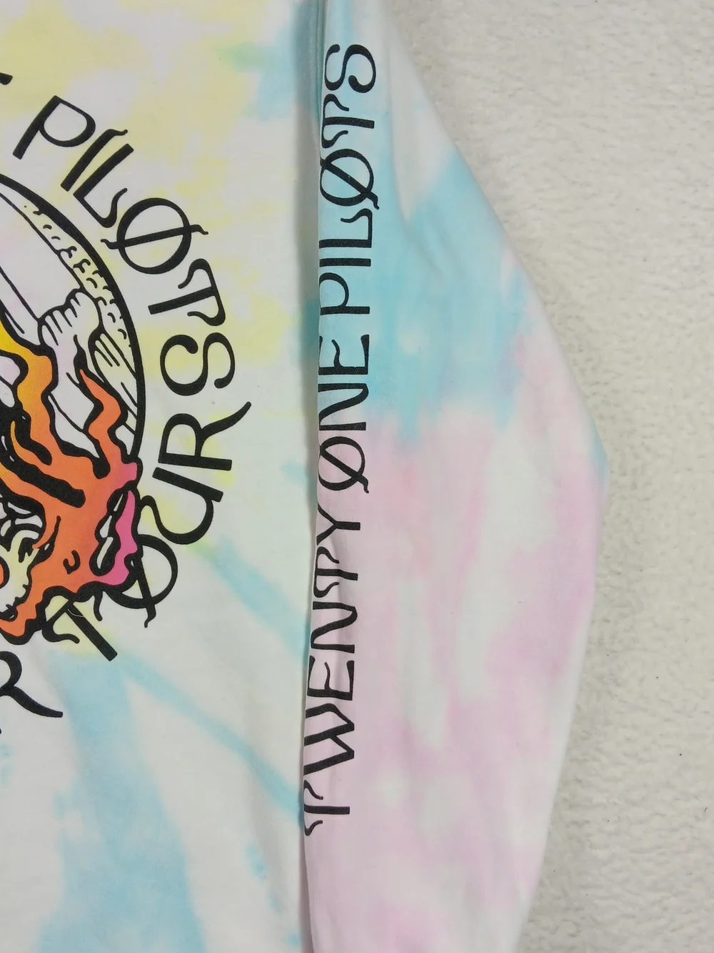 Twenty One Pilots Hoodie Adult Large Takeover Tour Tie Dye Dragon Graphic - Picture 6 of 13